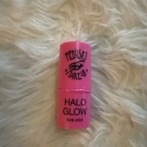 Medusa’s Makeup Halo Glow Blush In Beach Bunny New